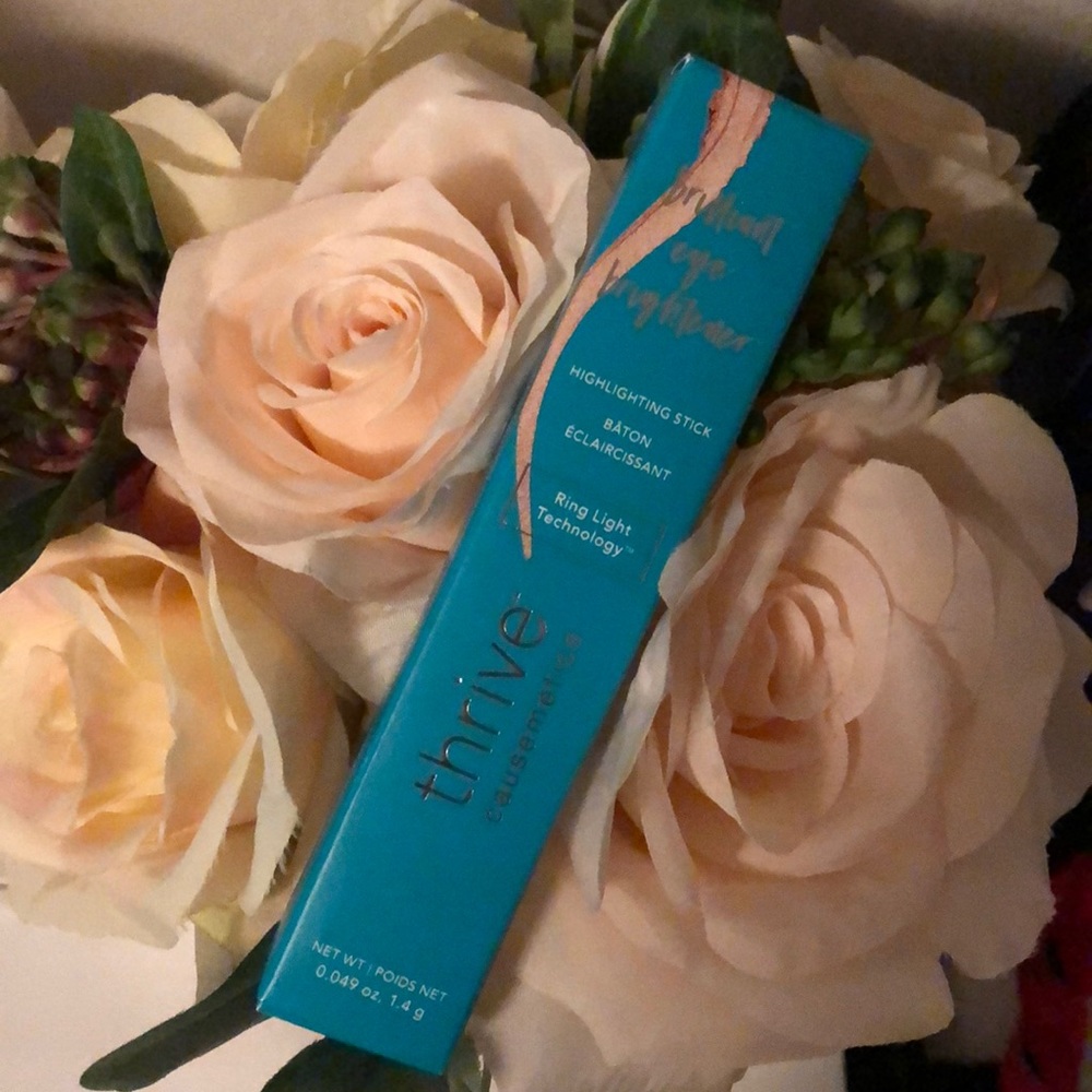 Thrive causemetics highlighting stick